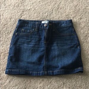 Girl size 10 denim skirt new without tags